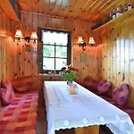 Quiet Getaway Near Σπίτι διακοπών Ilmenau