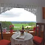 Quiet Getaway Near בית נופש אילמנאו