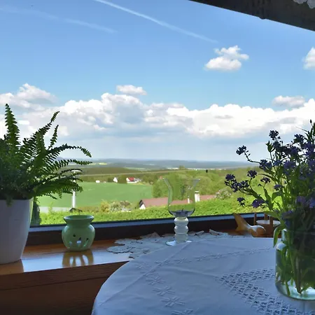 Quiet Getaway Near Ferienhaus *